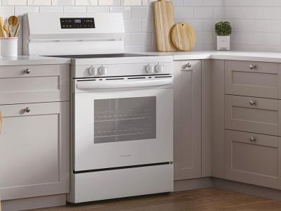 30" Frigidaire 5.3 Cu. Ft. Electric Range with the EvenTemp - FCRE306CAW